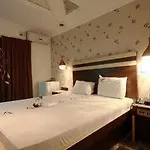 Illusion Motel - Adults Only