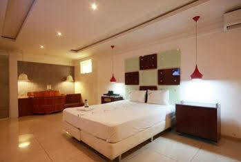 Hotel Illusion - Adults Only